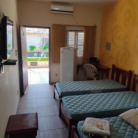 Hotel Pesqueiro Anzol De Ouro Ladario Экстерьер фото